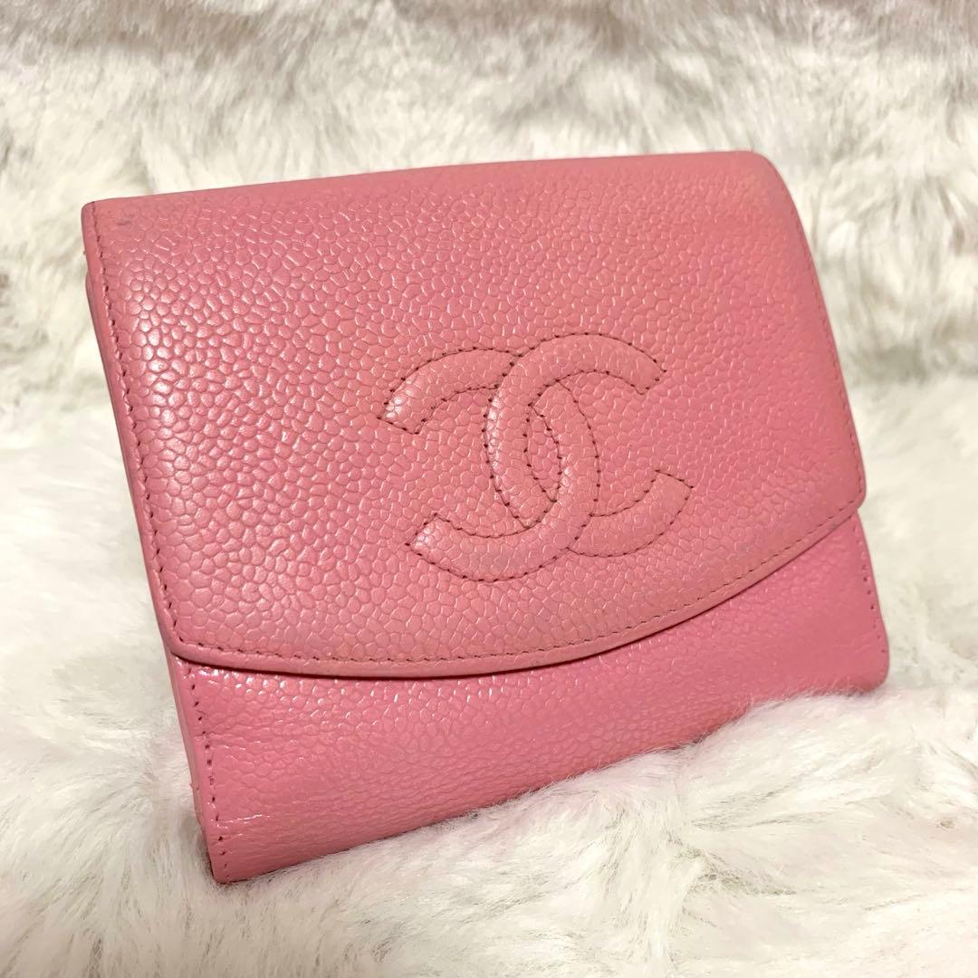 CHANEL レザー 二つ折り財布　キャビアスキン　ピンク