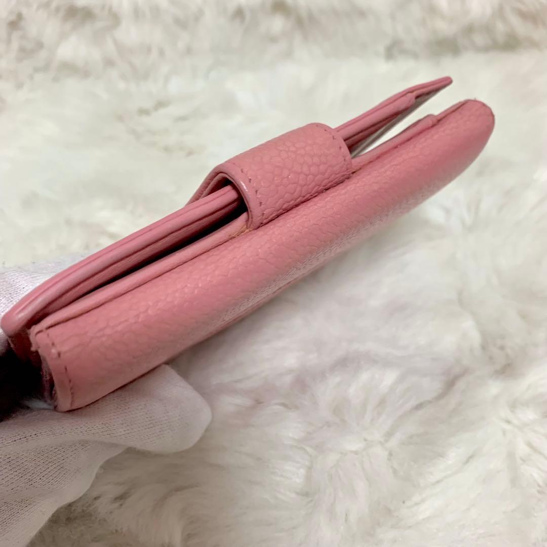 CHANEL レザー 二つ折り財布　キャビアスキン　ピンク