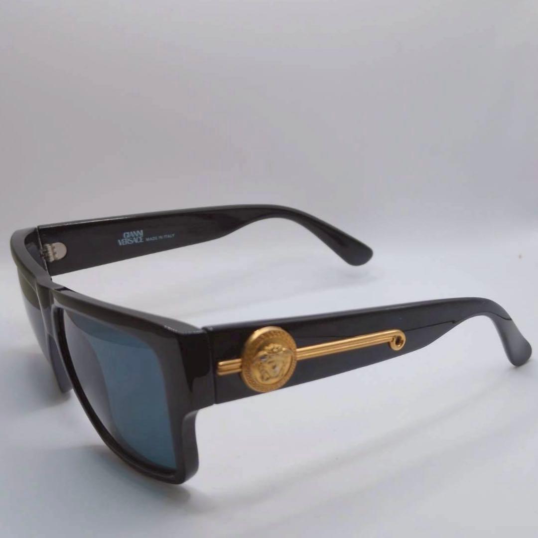 希少　ヴェルサーチ　VERSACE メデューサ　サングラス　ブラック　金ロゴ
