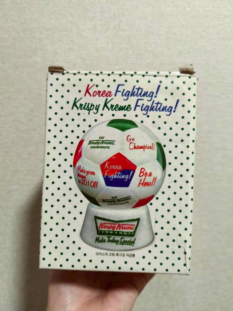 新品【クリスピー・クリーム・ドーナツ】貯金箱　入手困難　ノベルティグッズ
