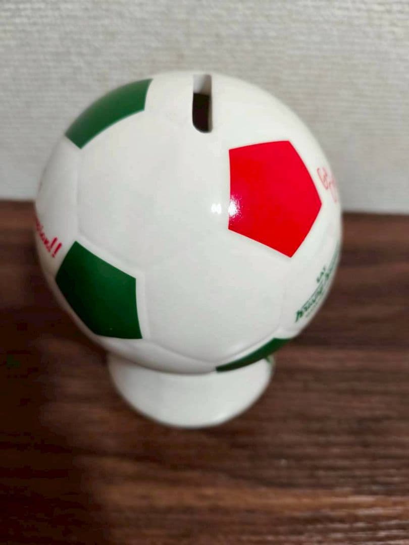 新品【クリスピー・クリーム・ドーナツ】貯金箱　入手困難　ノベルティグッズ