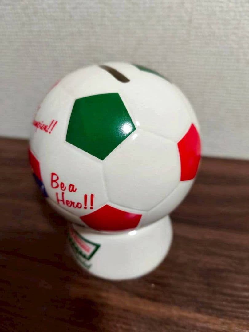 新品【クリスピー・クリーム・ドーナツ】貯金箱　入手困難　ノベルティグッズ