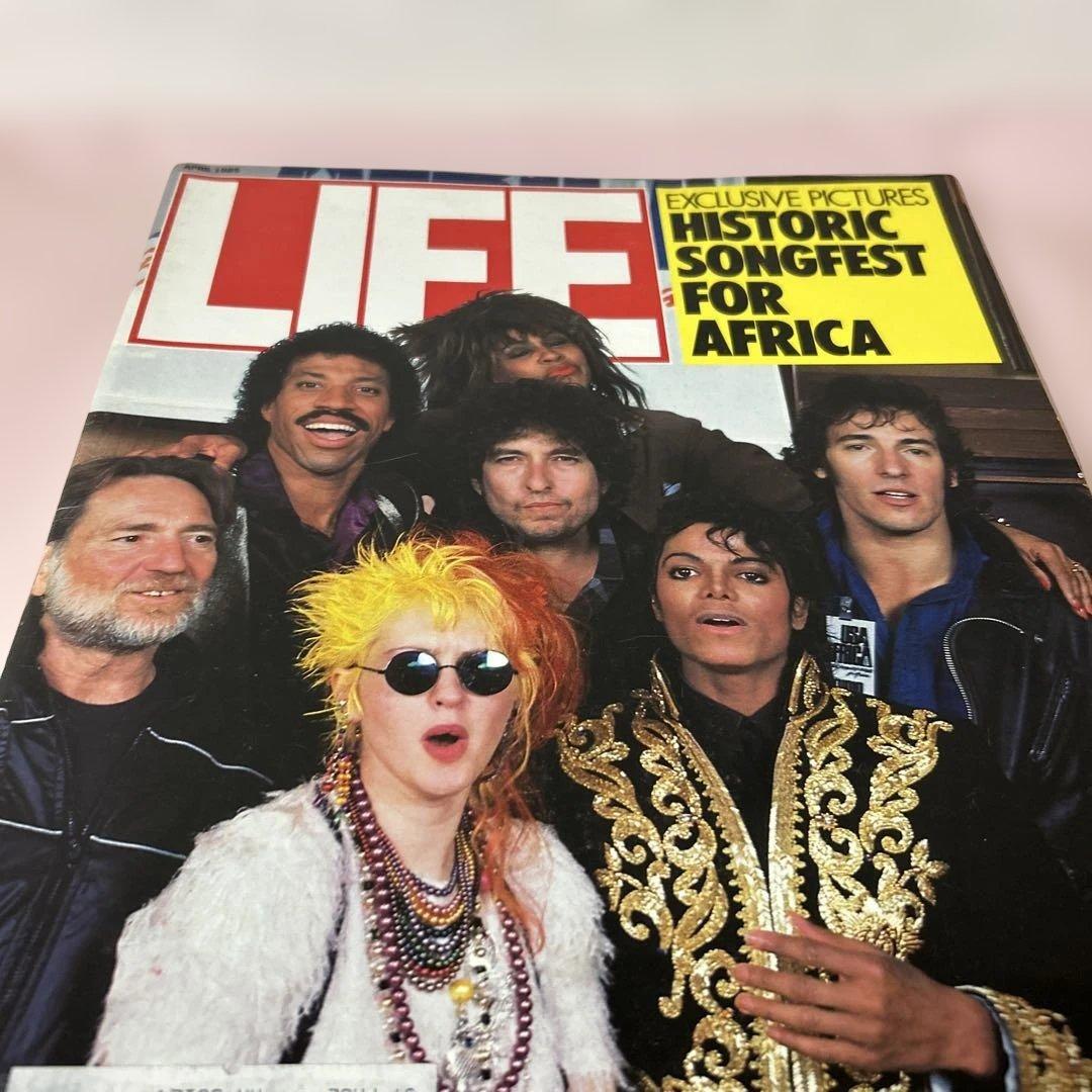 貴重⭐️1985年（昭和60年）雑誌ライフ　マイケルジャクソン他豪華メンバー表紙