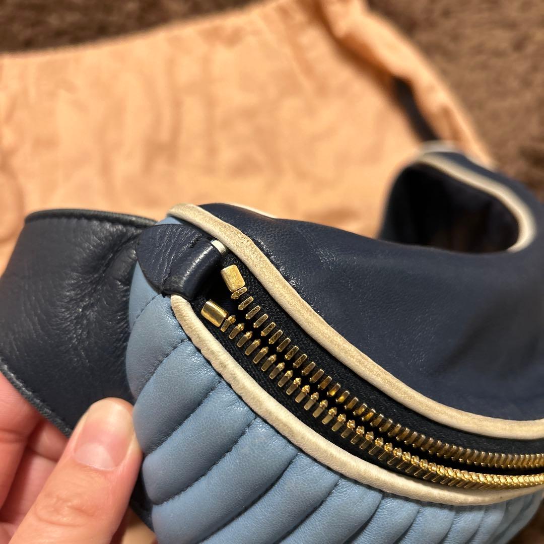 miumiu/ミュウミュウ　ウエストバッグ
