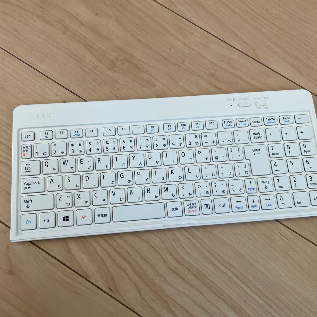 NEC LaVie Hybrid Frista PC-HF150AAWホワイト