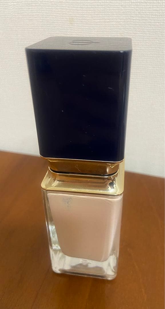 クレドポー　ボーテ　タンフリュイドエクラ　ナチュレル　つや　オークル10