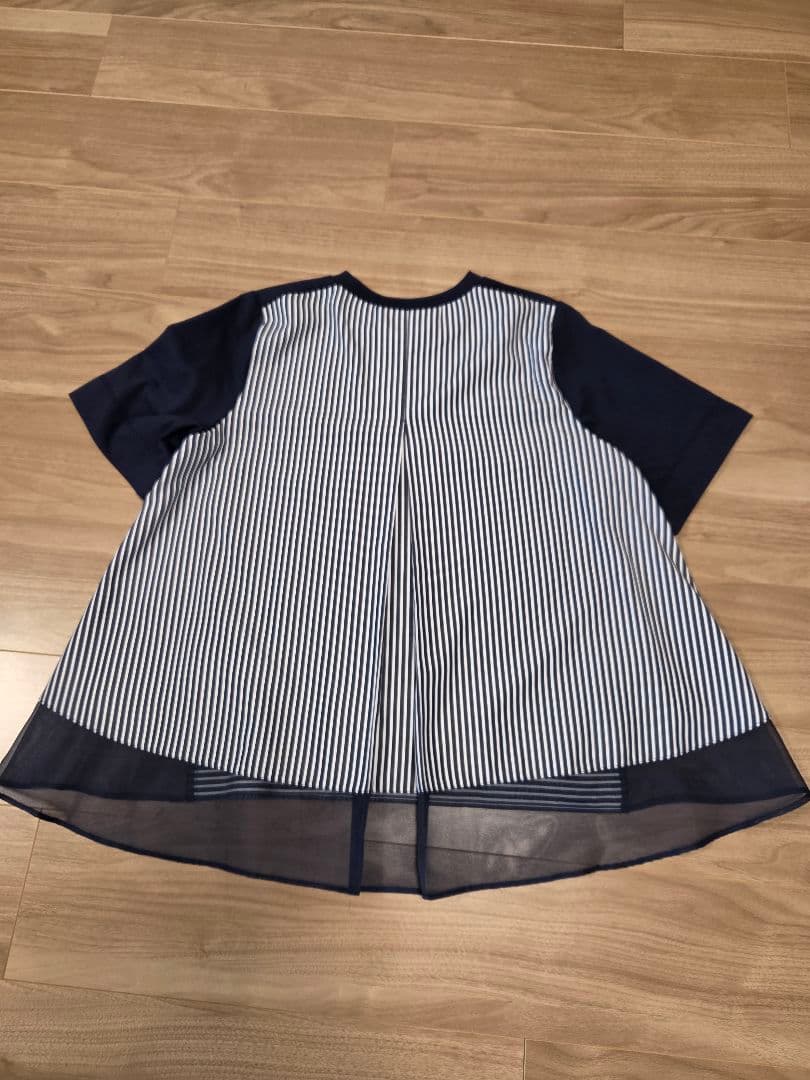 BEARDSLEYストライプコンビカットソー
