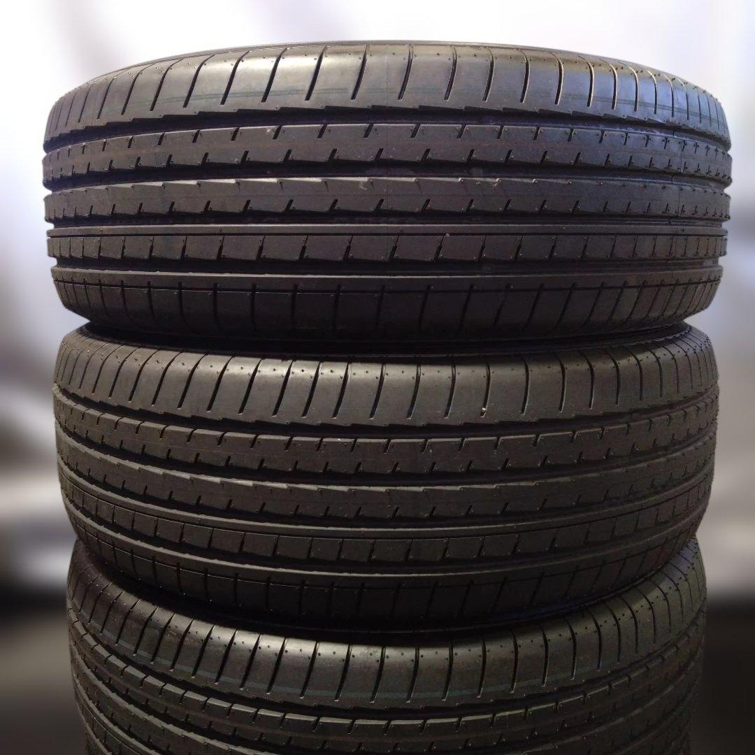 （送料無料）YOKOHAMA BluEarth-XTAE61　235/60R18