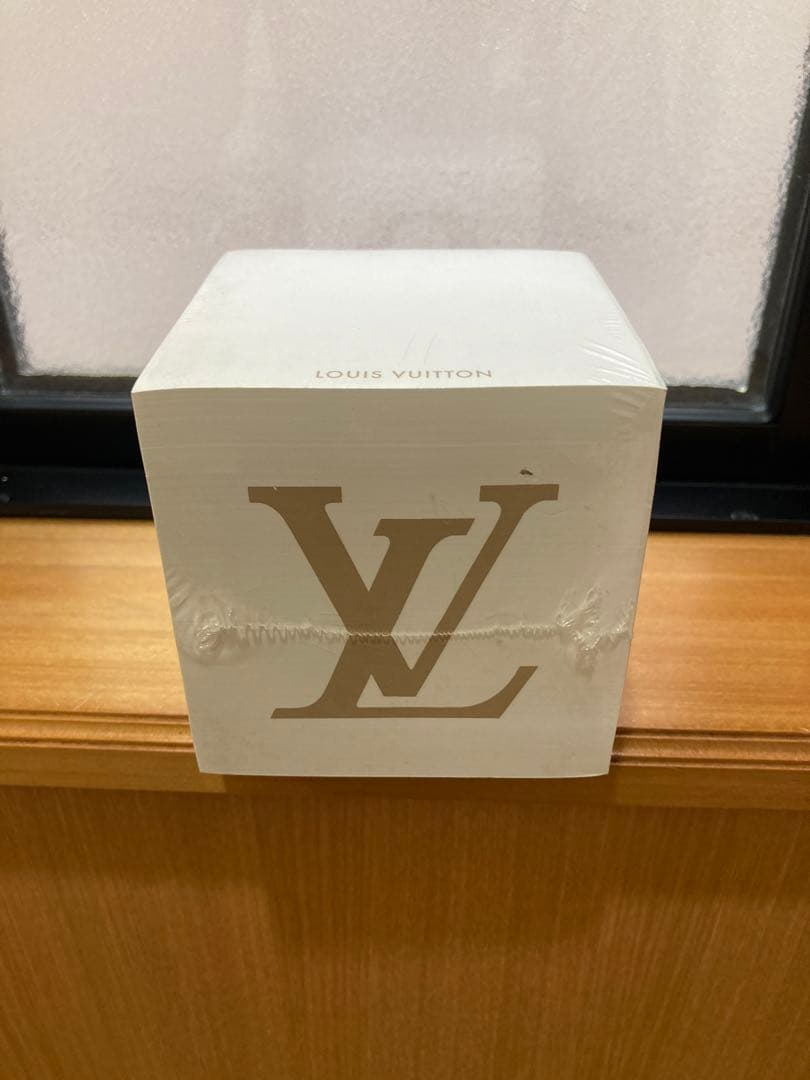未使用品Louis Vuitton メモ帳 キューブ型ノベルティ非売品
