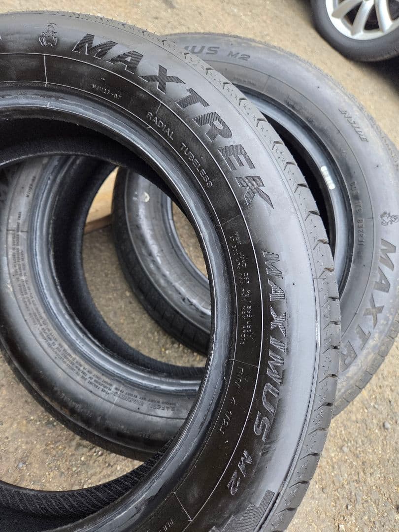 155/65R14×4本軽自動車の定番サイズ！新古級超バリ山！送料¥300