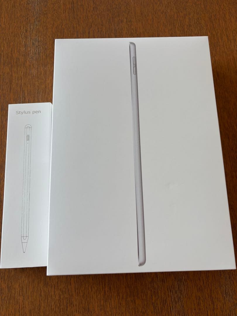 【美品】iPad 第9世代 64GB　iOS26.3