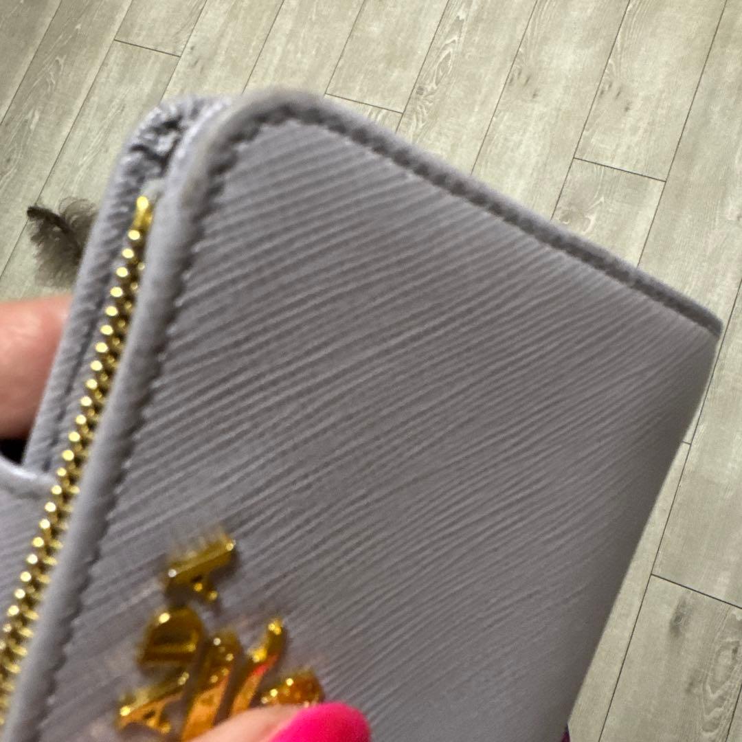 専用　PRADA サフィアーノマルチカラー二つ折財布 美品　付属品完品