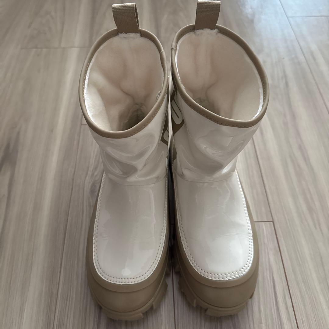 最終値引き 美品UGG Classic Brellah Mini 24cm