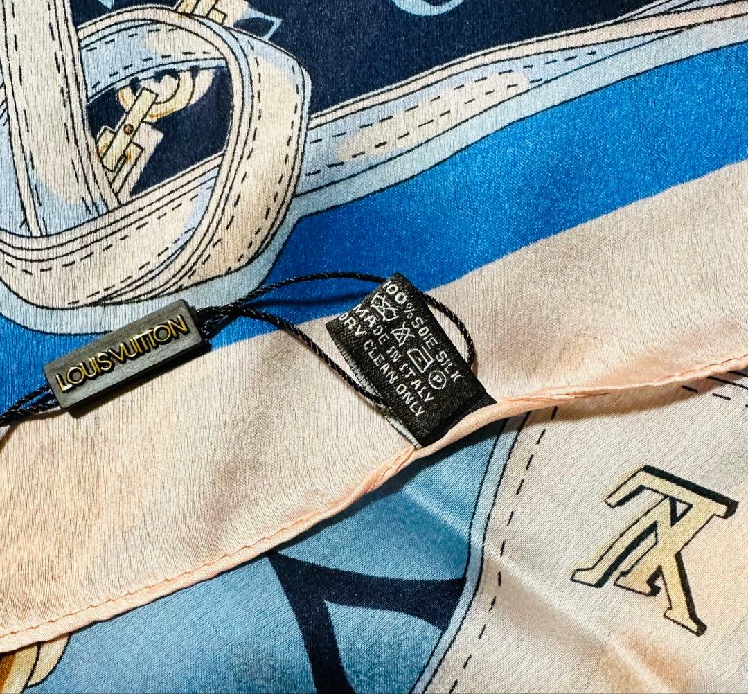 LOUIS VUITTON シルク100%スカーフ