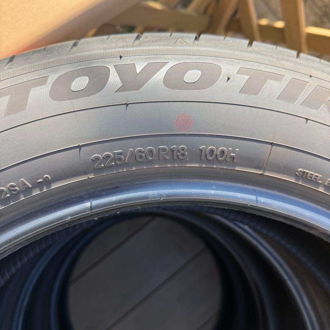 【送料込】225/60R18 40系アルファード装着 中古タイヤ4本セット
