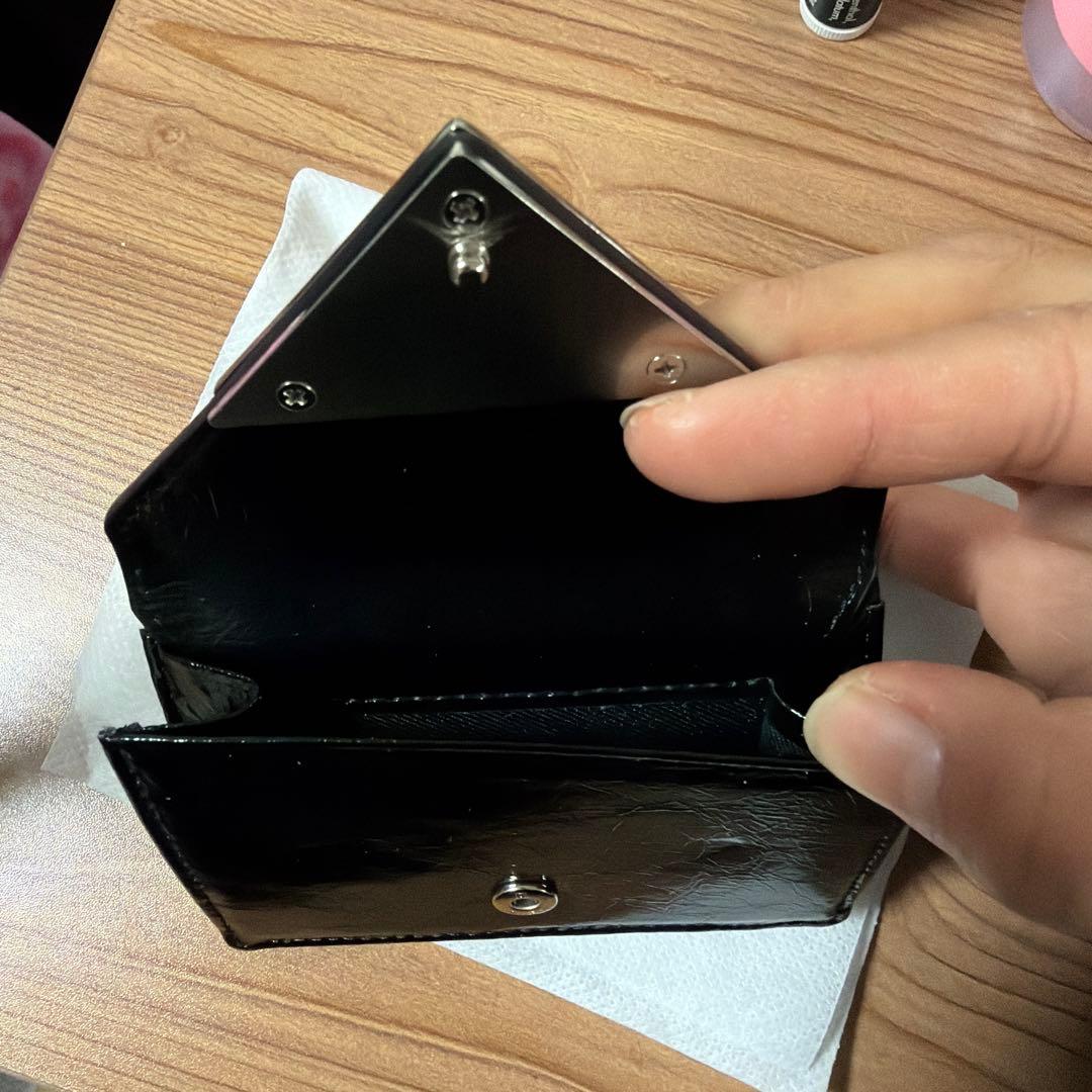 fennec 黒 三つ折り財布 メタルプレート付き