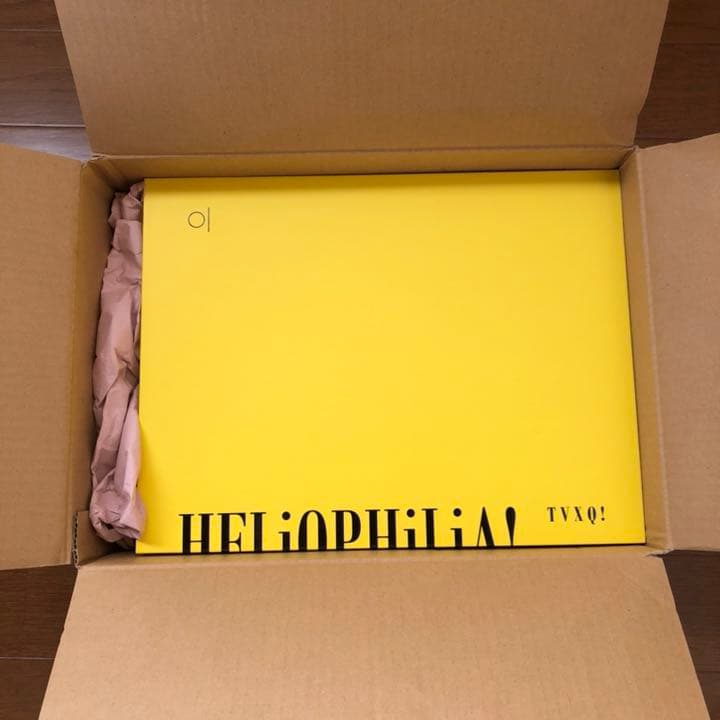 東方神起 写真集「HELiOPHiLiA!」日本仕様