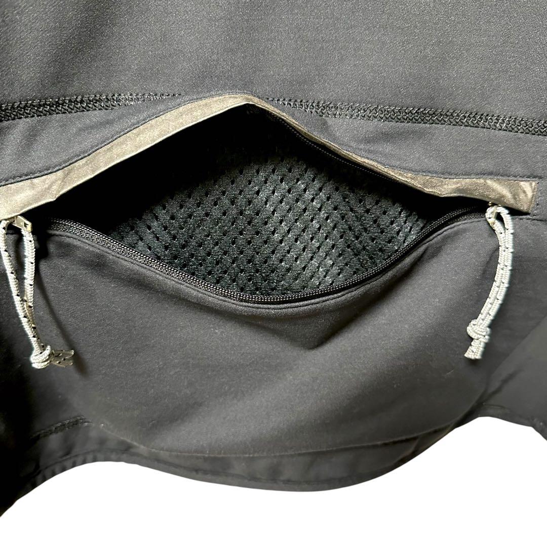 Patagonia パタゴニア ハイブリッド ベスト ブラック M カナダ製