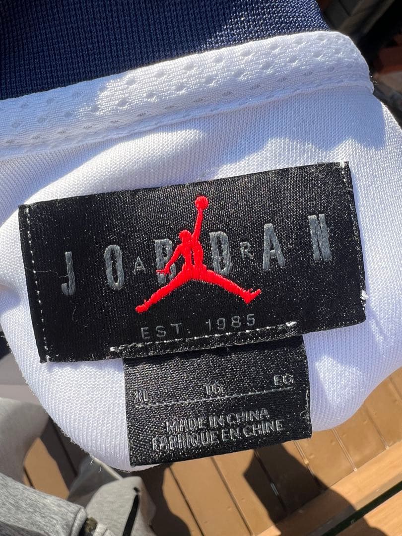 【希少】PSG × Jordan パリサンジェルマン トラックジャケット 刺繍