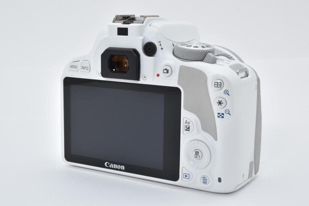 Canon EOS Kiss X7 レンズキット ホワイト デジタル一眼カメラ