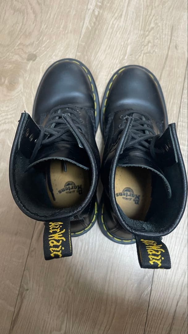 Dr.Martens ドクターマーチン 8ホール 23cm相当
