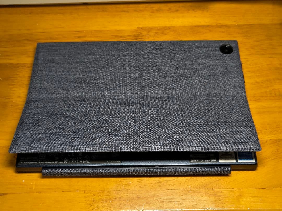 【Winタブレット】ASUS ExpertBook B3 Detachable