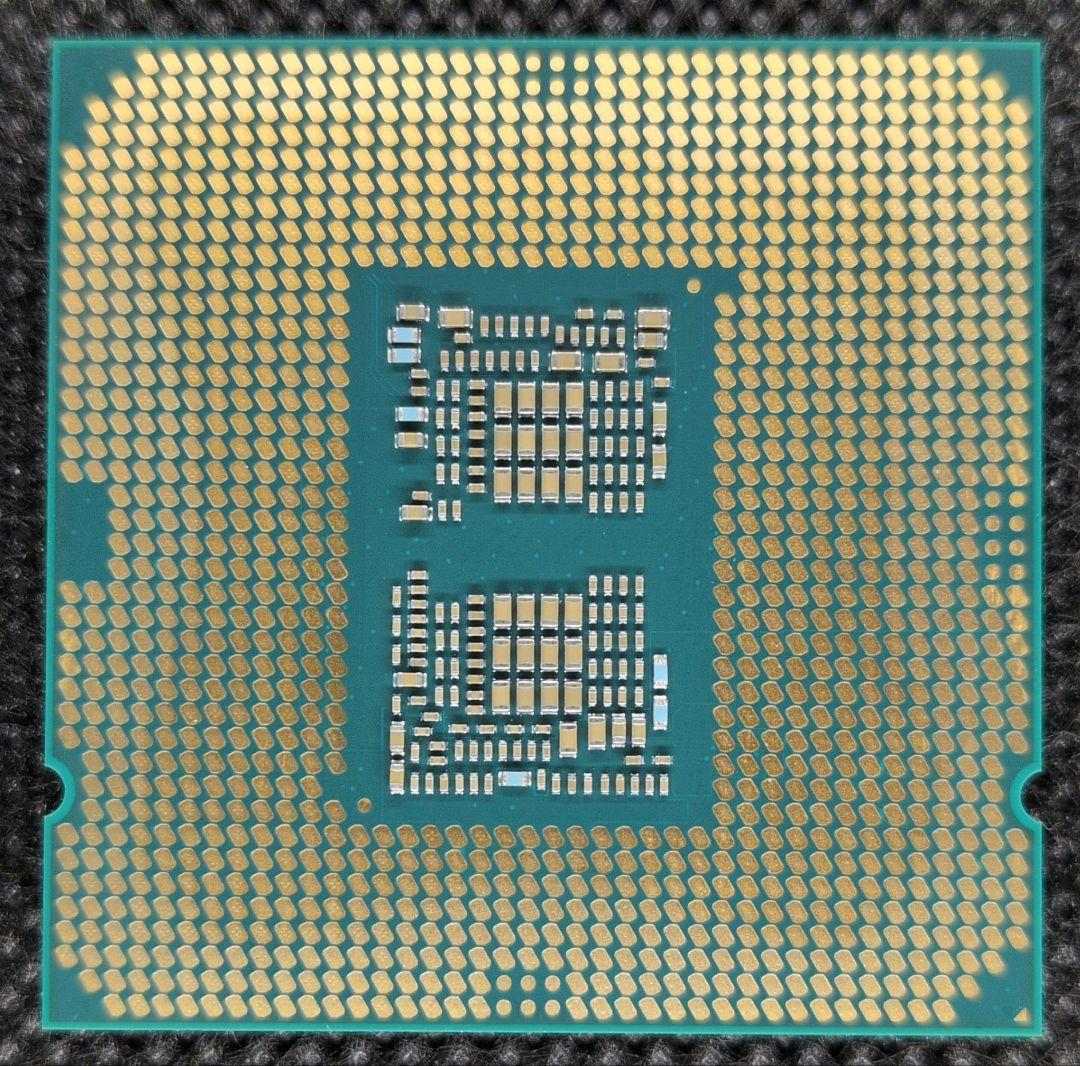 m*o様 CPU Intel Core i7-10700