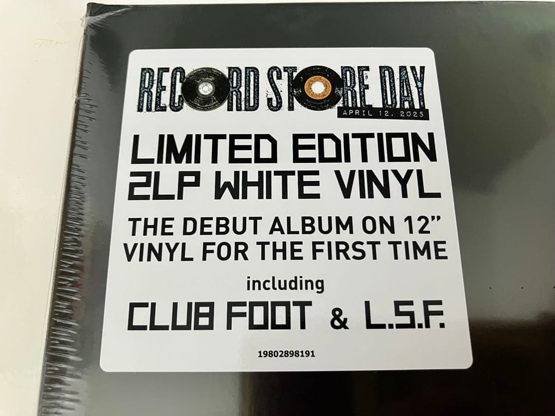 レアRSD限定ホワイトカラー レコード KASABIAN VINYL 2LP