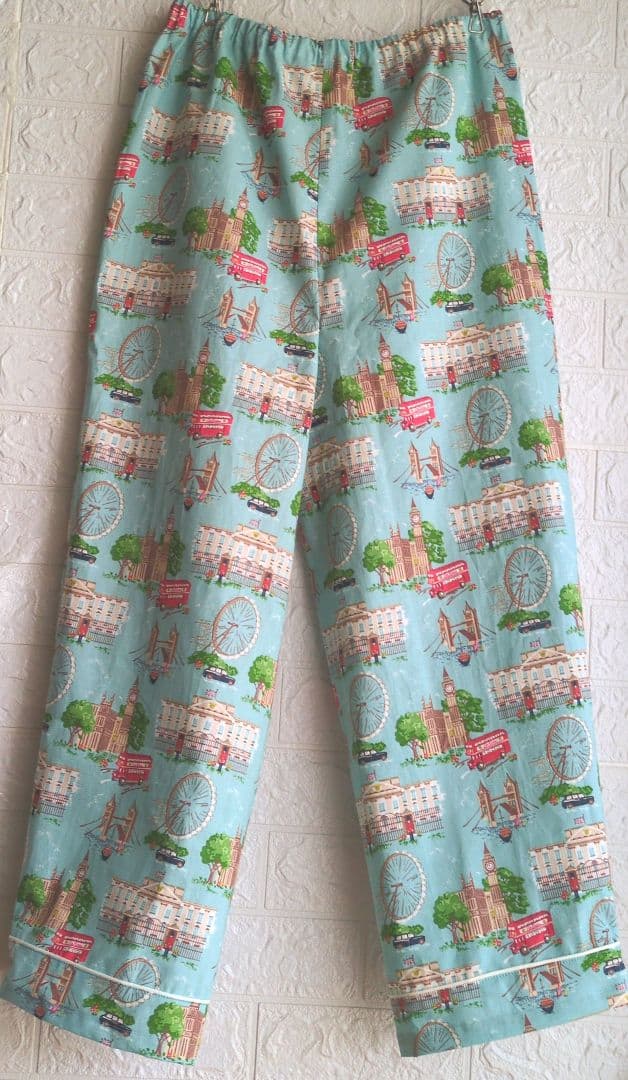 ロンドンシーン　パジャマ