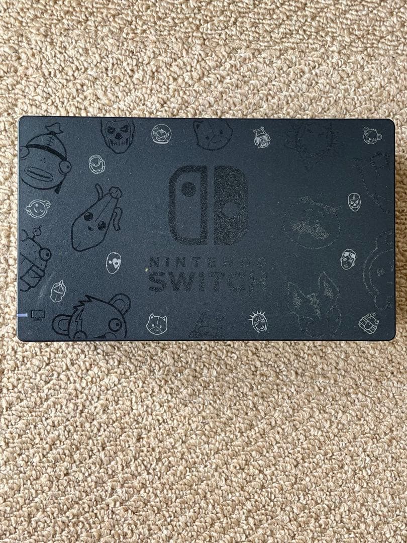Nintendo Switch フォートナイト特別セット　本体