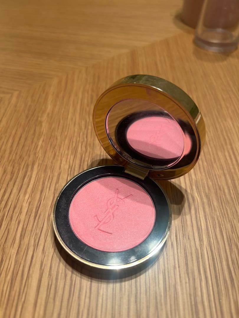 YSL メイクミーブラッシュパウダー　42