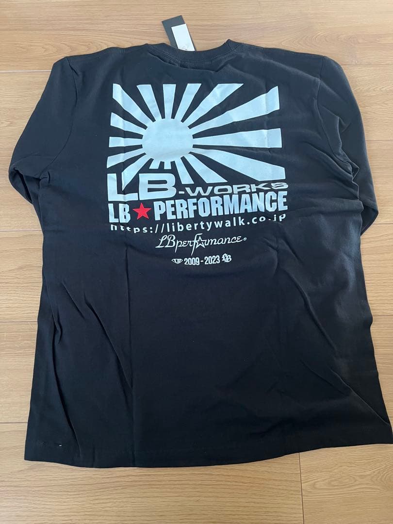 LBWK ブラック ロングスリーブ Tシャツ