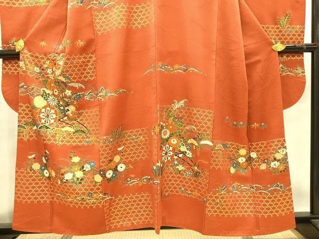 着物■豪華振袖　駒刺繍　花車文　金彩　正絹　逸品