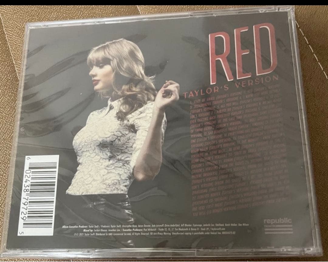 Taylor Swift RED サインCD