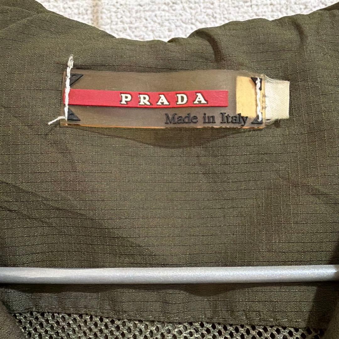 PRADA フード付きベスト オリーブ色　古着