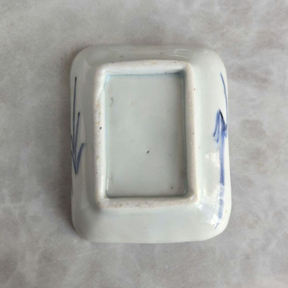 古伊万里　染付　宝尽くし　小皿　豆皿　骨董　アンティーク　江戸時代　七宝
