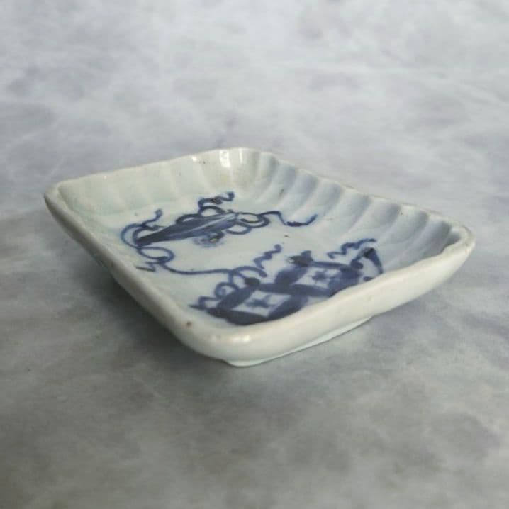 古伊万里　染付　宝尽くし　小皿　豆皿　骨董　アンティーク　江戸時代　七宝