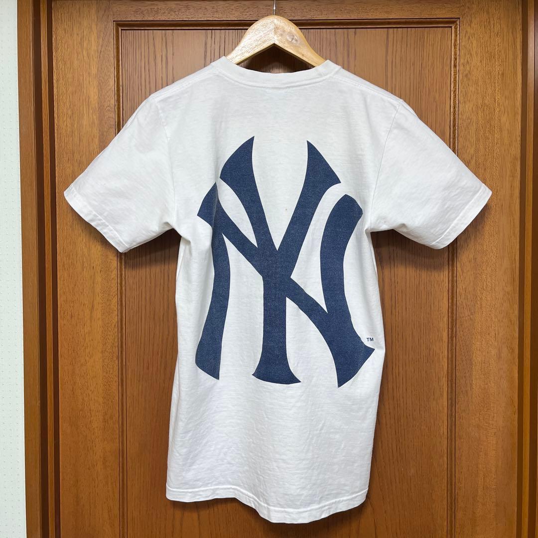 Supreme Yankees Box Logo Tee Sサイズ