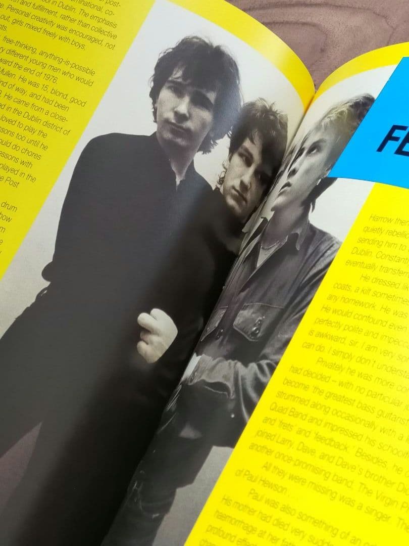 U2/rockin'on/FARAWAY SO CLOSE 本 洋書 ロック