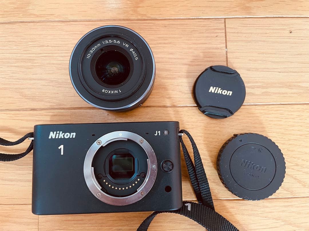 R*i様 Nikon 1 10-30mmズームレンズ　ジャンク