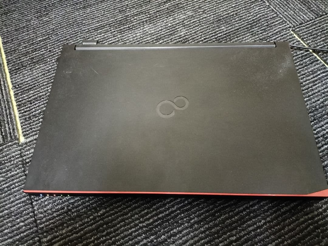 FUJITSUノートPC4GBwin11 ACアダプターマウス付き