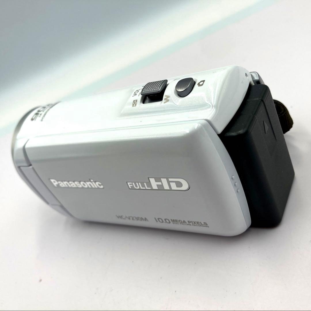 【返品保証】スマホ転送！Panasonic HC-V230M　ビデオカメラ