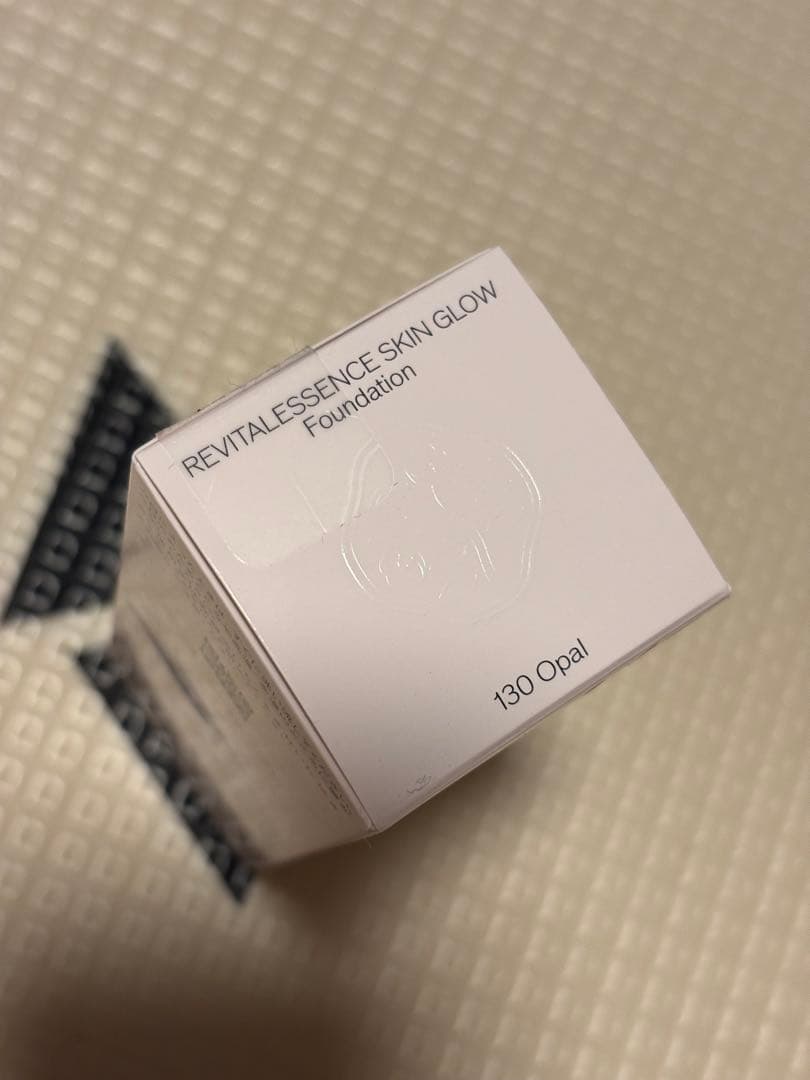 【新品未開封】資生堂エッセンススキングロウファンデーション