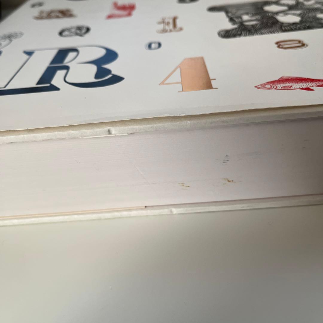 アート・デザイン・音楽 TASCHEN Type: A Visual History of