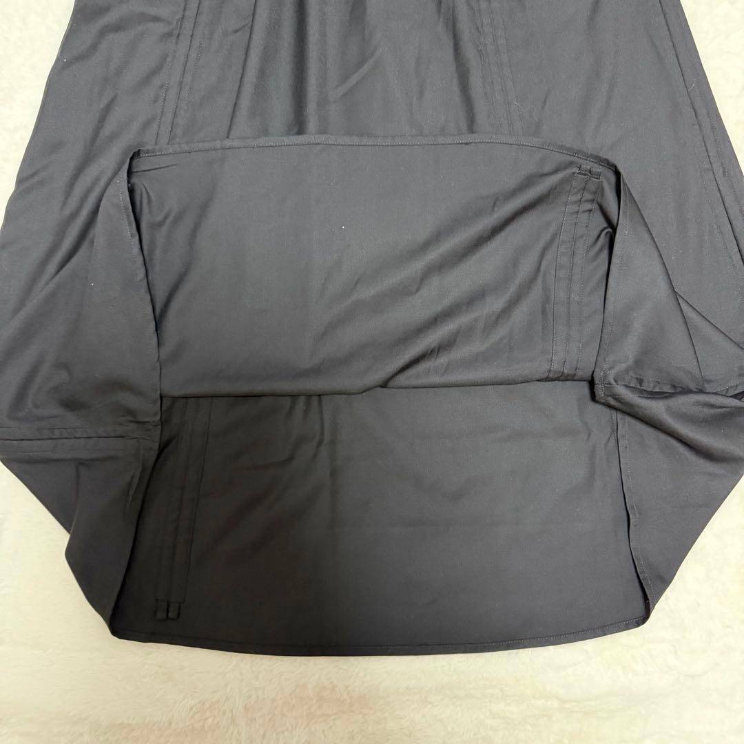新品級✨ノットコンベンショナル　string skirt F　26年モデル