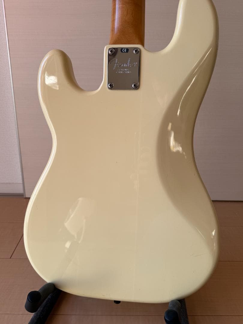 fender コンポーネント ベース