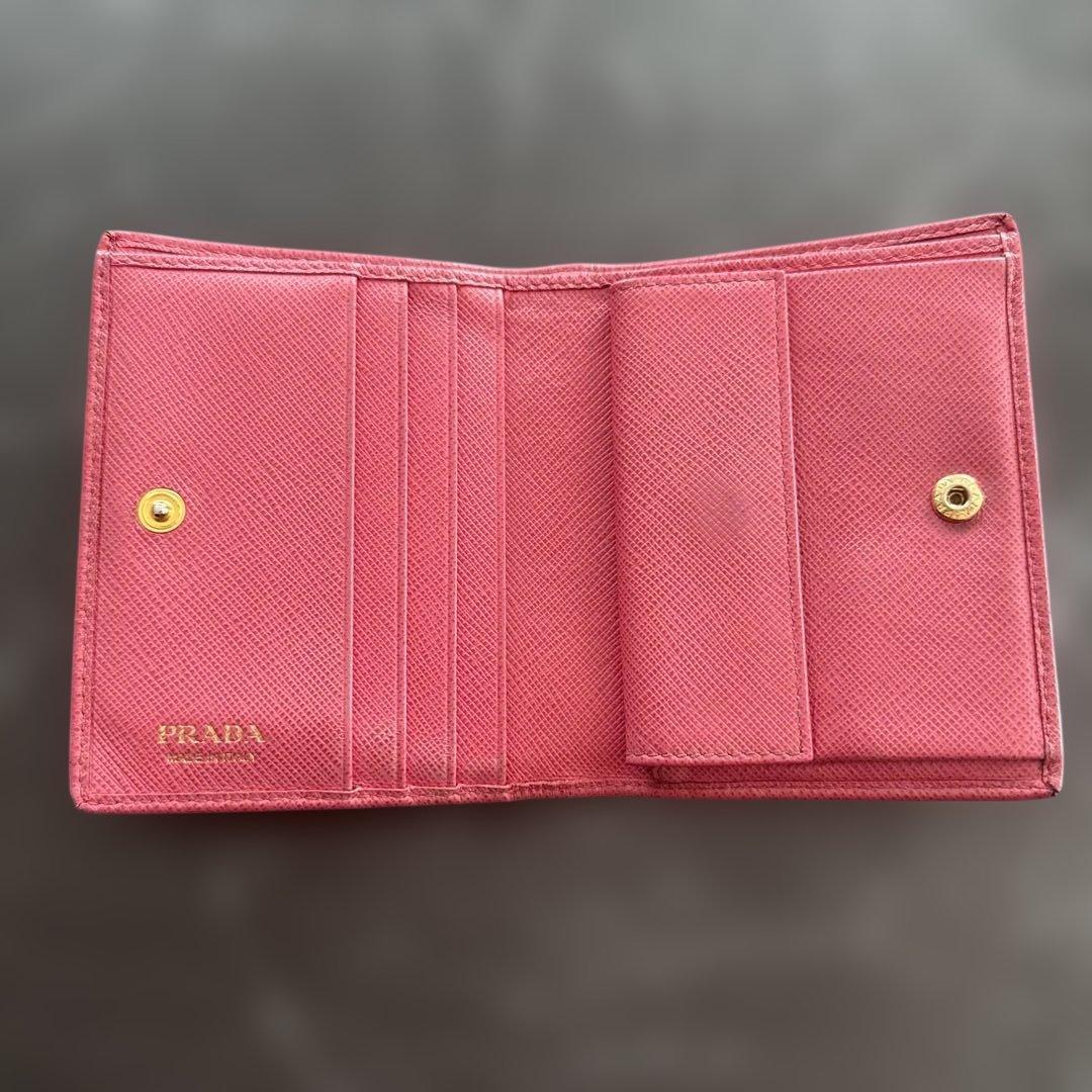 PRADA サフィアーノ　 二つ折り財布 ピンク