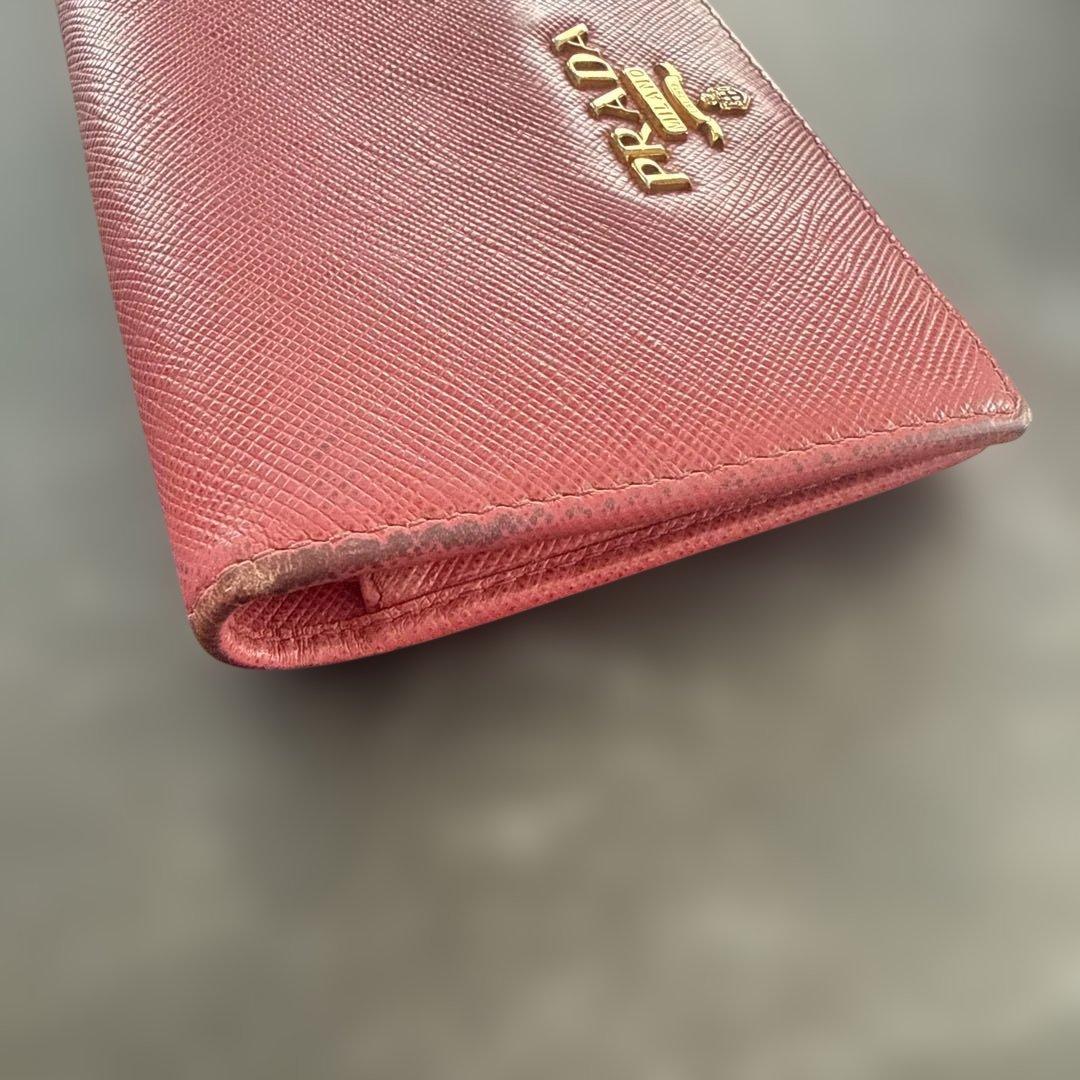 PRADA サフィアーノ　 二つ折り財布 ピンク