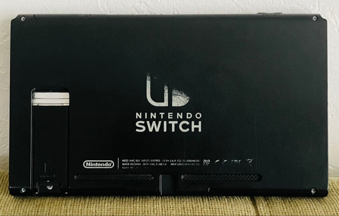 任天堂Switch 64GBマイクロSD付き 可能な限りの値下げ可能
