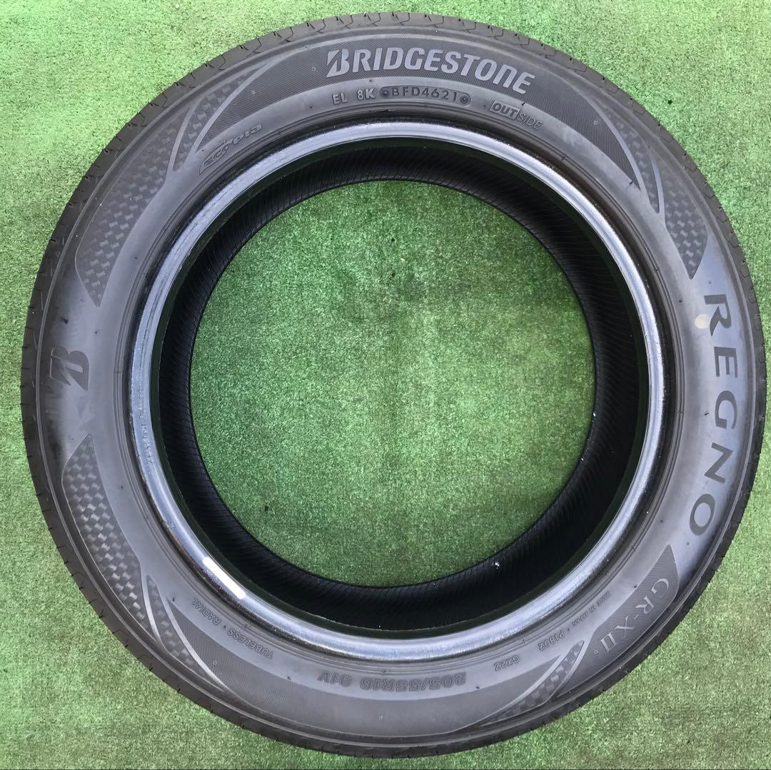 205/55 R16、BRIDGESTONE REGNOラジアルタイヤ